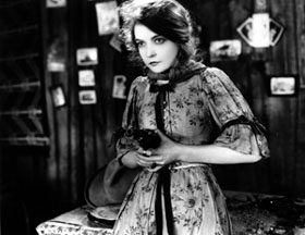 the wind lillian gish with gun